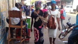 Moradores da cidade da Beira aprovisionam alimentos e água face à ameaça de ciclone