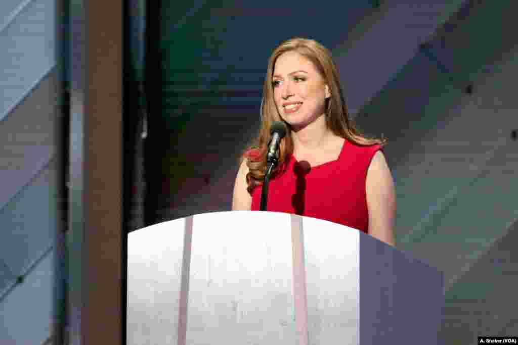 Chelsea Clinton. Philadelphia, July 28, 2016. (A. Shaker/VOA)