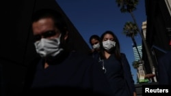 El ministro chileno de Hacienda, Ignacio Briones, afirmó que la pandemia va a tener un "impacto potente pero transitorio" en la economía del país.