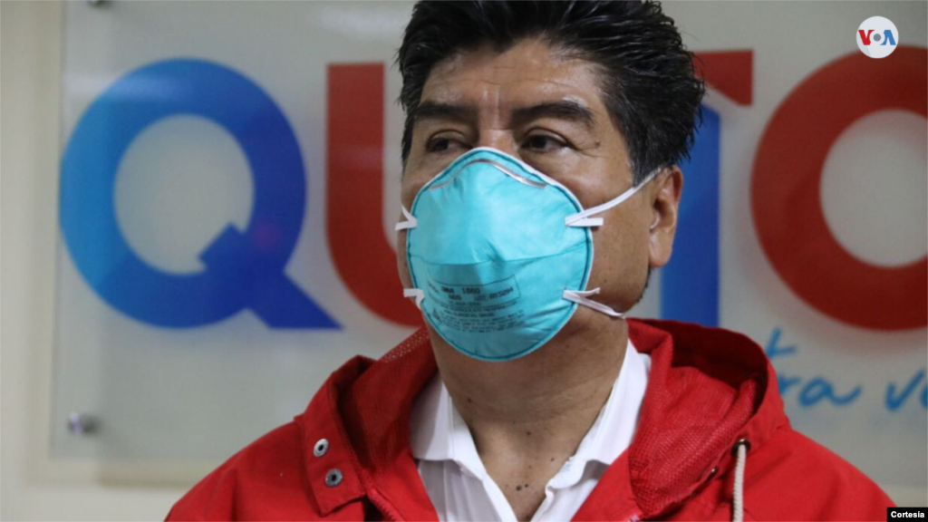 La Voz de América dialogó con el alcalde de Quito, Jorge Yunda, para conocer sus impresiones acerca de las acciones realizadas para controlar la epidemia y aseguró que: "Si bien es cierto, Quito tiene un menor número de contagios, persiste el peligro. Tenemos la preocupación de que cualquier momento se desborde. Es por esa razón que el municipio se hizo cargo del cerco epidemiológico". Foto: Cortesía.