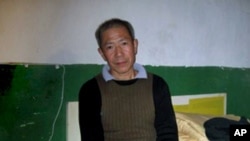 武汉民主人士秦永敏去年获释后回到家中