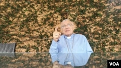 El cardenal venezolano Baltazar Porras en entrevista con la Voz de América en Caracas. Julio 6, 2021. Foto: Adriana Nuñez Rabascall.