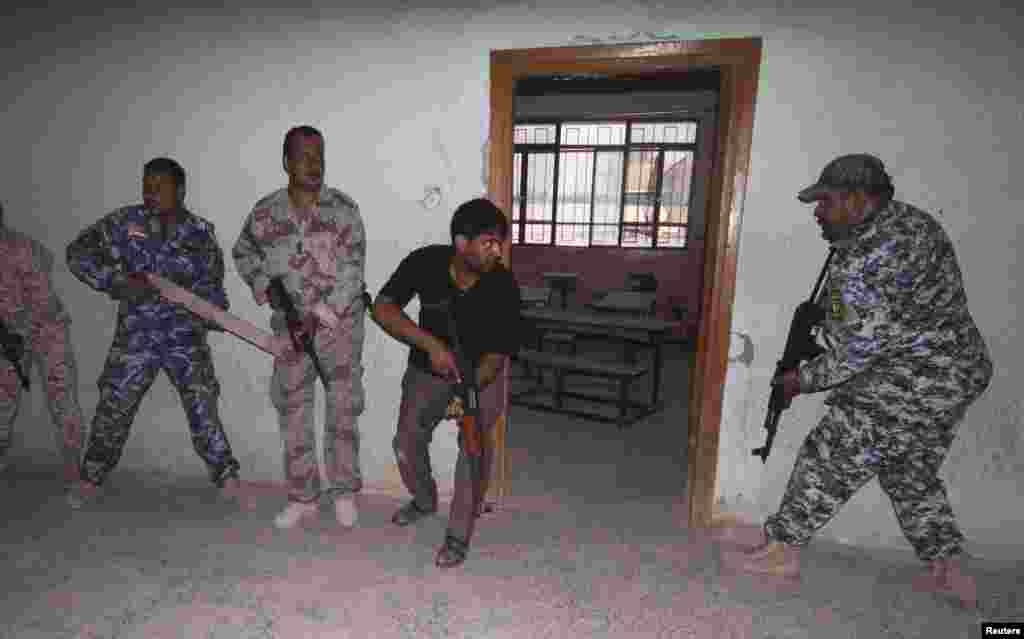 Karbalo shahrida shialar ko'ngilli xizmatga tayyor