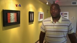 Mengubah Kantong Plastik Menjadi Benda Seni