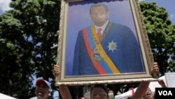 Con Chávez tuvo solo ocho segundos, pero el fotógrafo dijo que fue tiempo suficiente para captar su esencia.