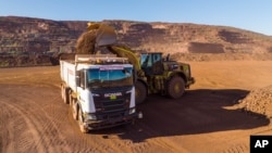 Iskopavanje litijuma u rudniku (foto: AP)