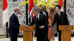 日本經濟產業大臣武藤容治(右)3月10日在華盛頓表示，他已請求美國政府官員豁免日本的汽車和金屬關稅。 (圖為英國外相林德偉訪問日本的資料照)