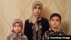 Umida Uzoqova farzandlari bilan