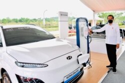 Jokowi berharap pembangunan pabrik baterai ini bisa mempercepat hilirisasi dan industrialisasi di Indonesia (Biro Setpres RI)