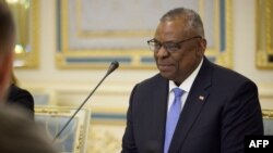 Міністр оборони США Ллойд Остін під час візиту в Україну 20 листопада 2023 року. Фото: Офіс президента країни/AFP