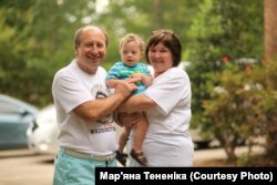 Філліп із бабусею та дідусем