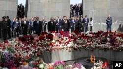 Հայաստանի վարչապետ Նիկոլ Փաշինյանն ու Հայաստանի բարձրաստիճան ղեկավարությունն այցելել են Հայոց Ցեղասպանության հուշահամալիր, ք. Երևան, ՀՀ, 24 ապրիլի, 2024թ. 