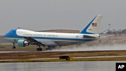Air Force One, with President Barack Obama aboard, departs on a rainy Dec. 6, 2016, from Andrews Air Force Base, Maryland.