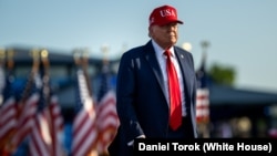 特朗普总统在艾奥瓦州参加一场活动。(白宫照片，2025年7月3日)