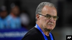 Marcelo Bielsa presentó la lista de 16 jugadores convocados para el amistoso contra México el 5 de junio en Estados Unidos.