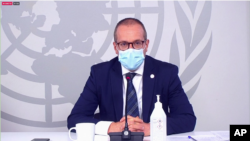 Hans Kluge, direktor za Evropu Svetske zdravstvene organizacije na brifingu u Kopenhagenu (Foto: AP)
