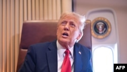 ཨ་མི་རི་ཀའི་སྲིད་འཛིན་ཌོ་ནཱལྚ་ཊྲམ་གྱིས་གྷཱ་ཛ་ས་དཀྱུས་དེ་བཞིན་ཨ་མི་རི་ཀས་དབང་འཛིན་བྱ་རྒྱུའི་དམ་བཅའ་བསྐྱར་ཟློས་གནང་འདུག