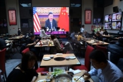 Truyền thông Trung Quốc loan tin ông Tập Cận Bình điện đàm với ông Joe Biden.