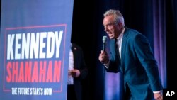 Незалежний кандидат у президенти Роберт Ф. Кеннеді-молодший виступає під час Лібертаріанської національної конвенції в готелі Washington Hilton у Вашингтоні, п’ятниця, 24 травня 2024 р.