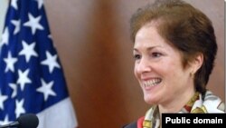 Марі Йованович