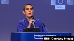 Arhiva - Ana Pisonero Hernandez, portparolka Evropske komisije govori u Briselu, Belgija, 24. 10. 2024.(Foto: EBS)