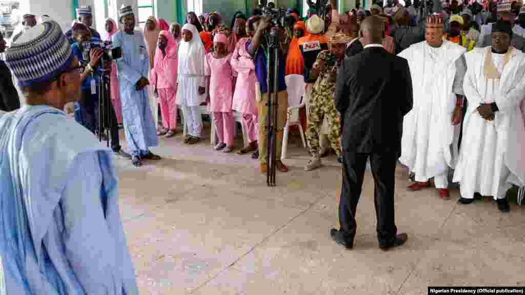 Shugaban Kasa Muhammadu Buhari A Dapchi