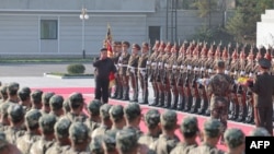 မြောက်ကိုရီးယားစစ်စခန်းတခုကို မြောက်ကိုရီးယားခေါင်းဆောင် လာရောက်ခဲ့ကြောင်း KCNA သတင်းဌာနက ထုတ်ပြန်သည့် မှတ်တမ်းပုံ (အောက်တိုဘာ ၁၇၊ ၂၀၂၄)