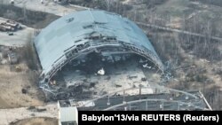 ယူကရိန်းနိုင်ငံ Antonov လေဆိပ်အပျက်အစီးများကို အပေါ်စီးမှမြင်ရစဉ် (မတ် ၃၁၊ ၂၀၂၂)