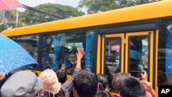  អ្នក​ទោស​មីយ៉ាន់ម៉ា​ត្រូវបាន​ដោះលែង