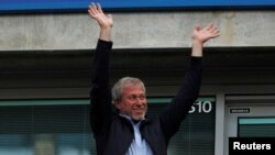 FILE PHOTO: Britain Football Soccer - Chelsea v Sunderland