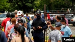 La crisis del COVID-19 ha agravado la dura situación económica, política y humanitaria que ya vivía el pueblo venezolano desde antes de la pandemia.