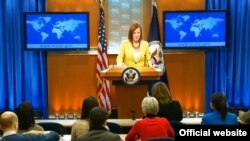 Речниця Державного департаменту США Джен Сакі