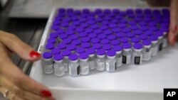 FILE -Chanjo aina ya Pfizer