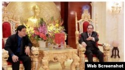 A photo run by the Tien Phong newspaper shows Vietnam's former Communist party chief Nong Duc Manh in what is reported to be his opulently decorated home.