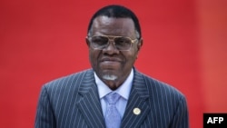 Le président namibien Hage Geingob arrive au stade Loftus Versfeld à Pretoria, en Afrique du Sud, pour l'investiture du président sud-africain sortant Cyril Ramaphosa, le 25 mai 2019.