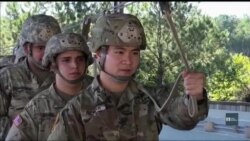 Служба та життя іммігрантів в американській армії. Відео