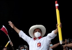 El candidato por Perú Libre, en uno de sus actos de campaña hacia la presidencia de Perú, en Lima la capital, en mayo de 2021.