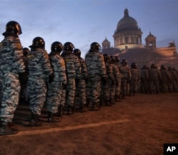 Namoyishlarni nazorat qilish uchun safarbar etilgan kuchlar, Sankt-Peterburg