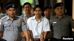 ရိုက်တာသတင်းထောက် ကိုဝလုံးနဲ့ ကိုကျော်စိုးဦး (သြဂုတ်၊ ၂၀၊ ၂၀၁၈)