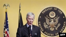 Rayan Kroker, AQSh elchisi