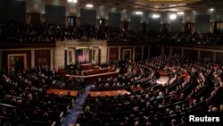 صدر ٹرمپ کے 'اسٹیٹ آف دی یونین' خطاب کے دوران کانگریس کے مشترکہ اجلاس کا ایک منظر