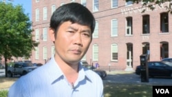 Kho Tararith is currently a professor in Cultural Studies at Middlesex Community College, in Lowell, Massachusetts. (VOA Khmer)