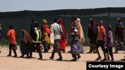 Baadhi ya wakimbizi wakiondoka kuelekea Somalia