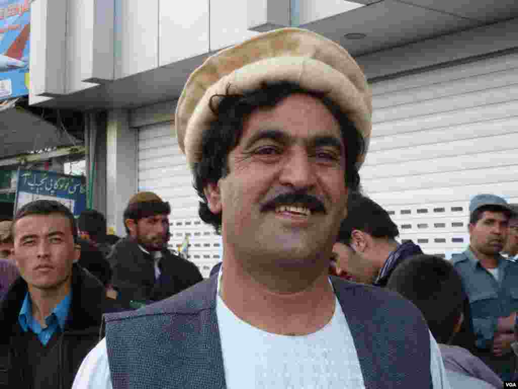 Afg'onistondan Muhammad Ashraf Kashavoz: "Obama nafaqat o'z davlati, balki boshqa mamlakatlar uchun ham qayg'uradi".&nbsp; 