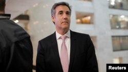 Michael Cohen, exabogado personal del presidente Donald Trump, tras el testimonio a puertas cerradas en el Congreso el 26 de febrero de 2019. 