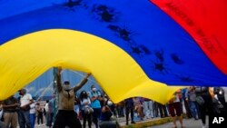 Crecen las expectativas dentro y fuera de Venezuela acerca de cómo serán los próximos 12 meses en la nación sudamericana en materia política, económica y social. [Archivo]