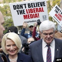 Nyut Gingrich rafiqasi Kallista bilan