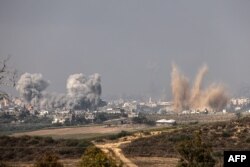 Snimak eksplozija u severnom delu Pojasa Gaze napravljen iz izraelskog grada Sderota, 23. oktobra 2023.