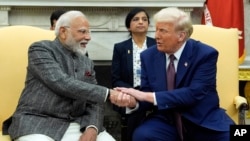 „Kada Amerika i Indija rade zajedno, tada MAGA plus MIGA postaje MEGA – to je mega partnerstvo za prosperitet“, rekao je Modi.