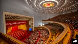 位於北京天安門廣場西側的人民大會堂內。